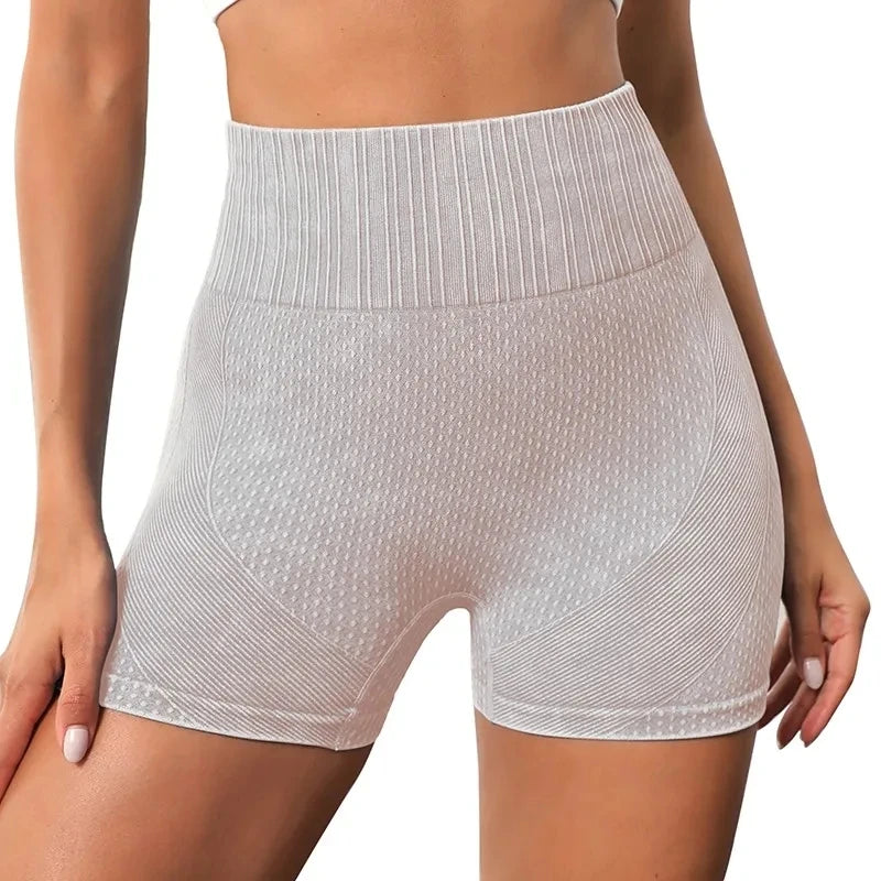 Seamless Knitted Buttock Sports Shorts