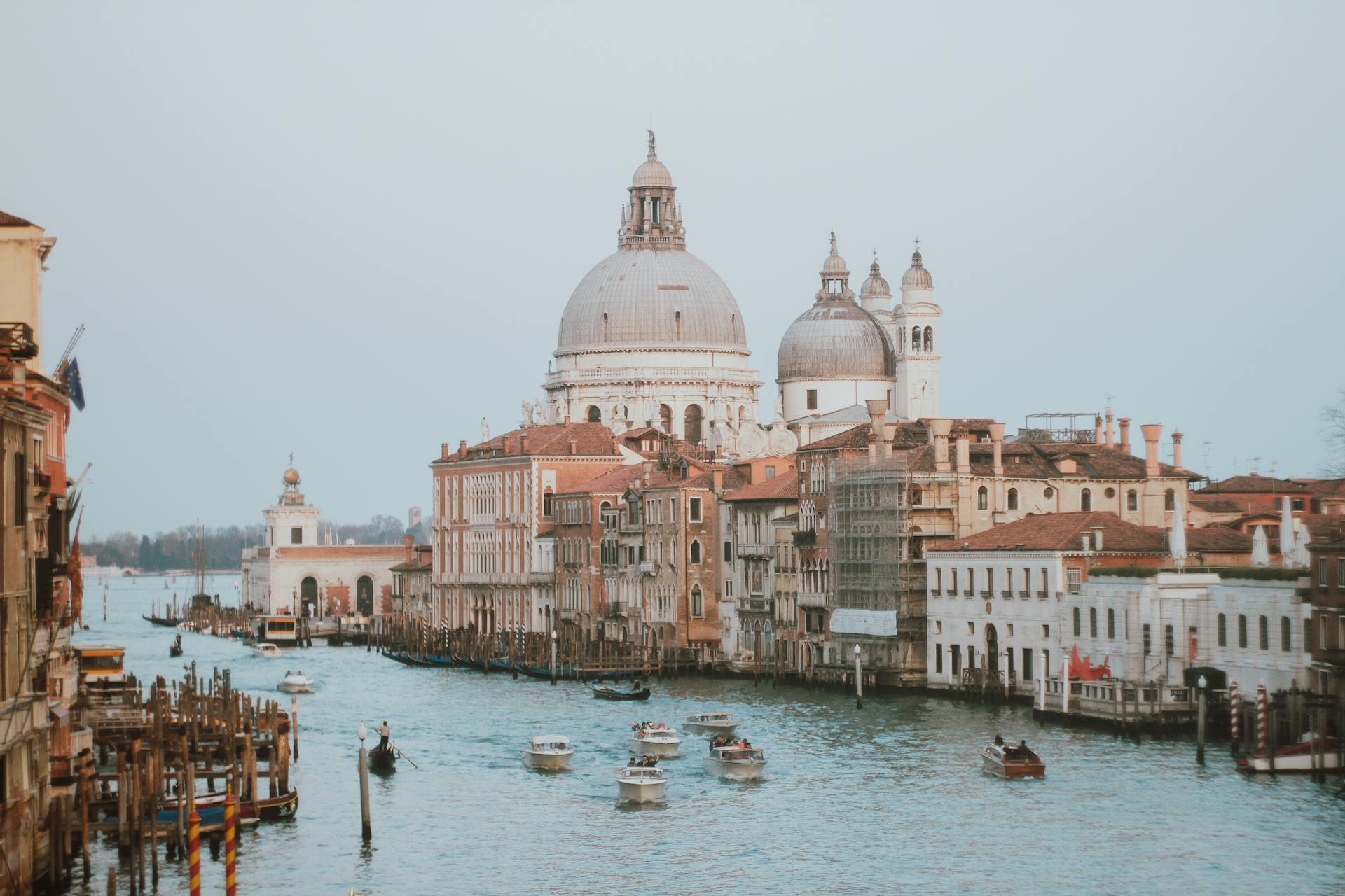 Backpacking in Italy: A Complete Guide